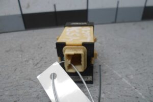 Изображение товара 95837 - 00095837 knopka steklopodemnika Peugeot 207 3