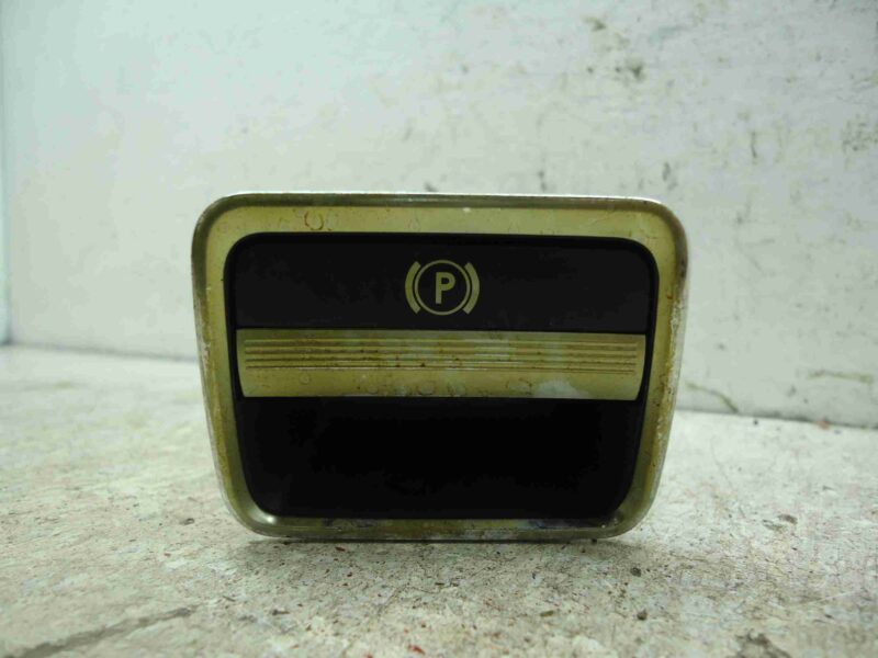 Изображение товара 96017 - 00096017 knopka salona Ford Scorpio