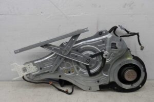 Изображение товара 96042 - 00096042 steklopodemnik perednij pravyj Alfa Romeo 146 1