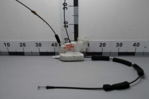 Изображение товара 96050 - 00096050 zamok dveri perednej pravoj LDV Convoy 2