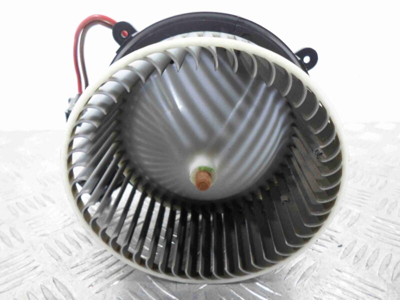 Изображение товара 96090 - 00096090 ventilyator otopitelya (motorchik pechki)