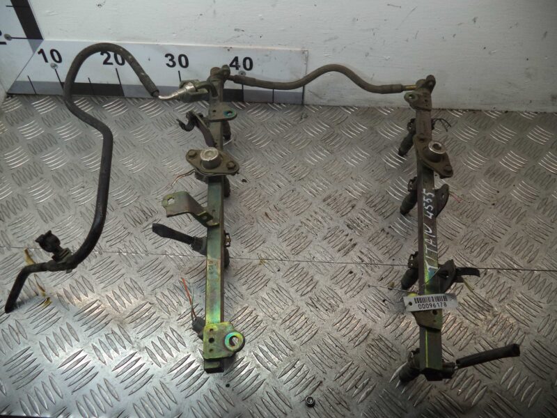 Изображение товара 96178 - 00096178 toplivnaya rampa Land Rover Range Rover Sport