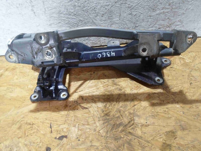 Изображение товара 96208 - 00096208 petlya dveri perednyaya Honda Civic