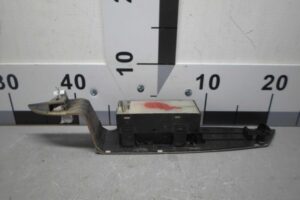 Изображение товара 96380 - 00096380 knopka steklopodemnika Lexus RX 3