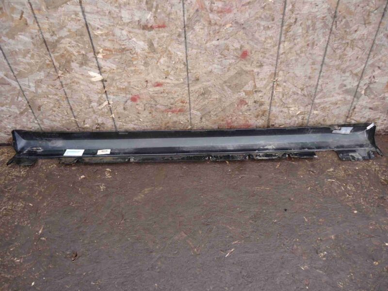 Изображение товара 96519 - 00096519 porog plastikovyj levyj Ford Transit