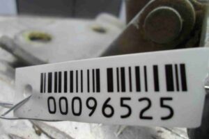 Изображение товара 96525 - 00096525 petlya dveri perednyaya 2