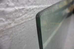 Изображение товара 96691 - 00096691 steklo dveri zadnej levoj Chevrolet Aveo 1