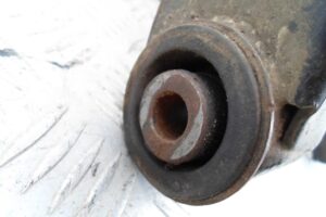 Изображение товара 96849 - 00096849 rychag perednij pravyj nizhnij Land Rover Range Rover Sport 1