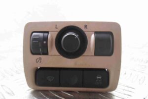Изображение товара 96891 - 00096891 knopka salona Peugeot 306 1