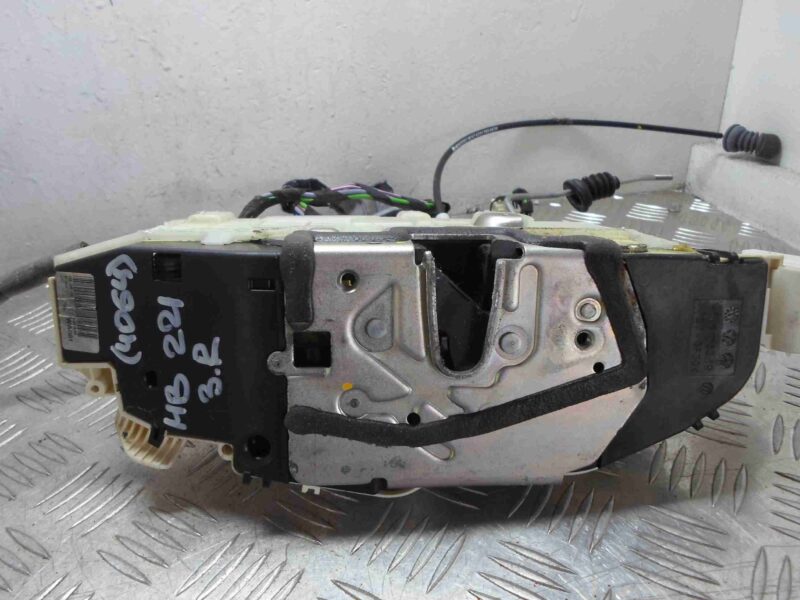 Изображение товара 97536 - 00097536 zamok dveri Ford Scorpio 5