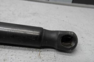Изображение товара 97581 - 00097581 amortizator kryshki bagazhnika Volkswagen Golf 3