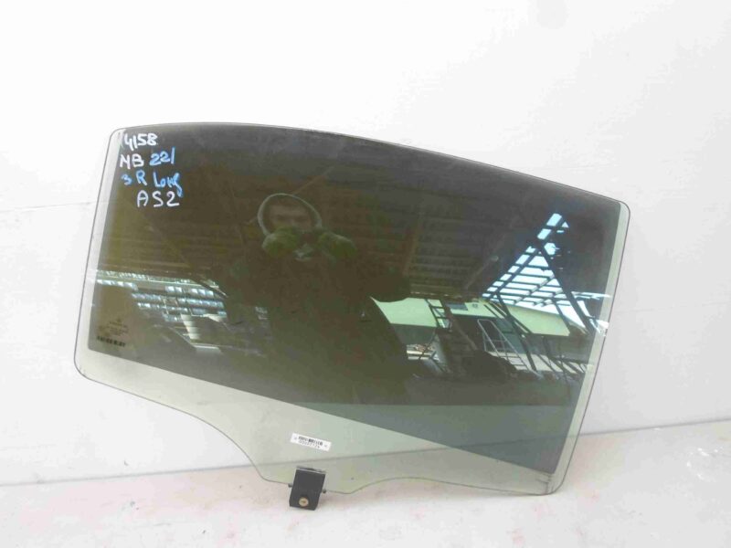 Изображение товара 97724 - 00097724 steklo dveri zadnej pravoj Ford Scorpio