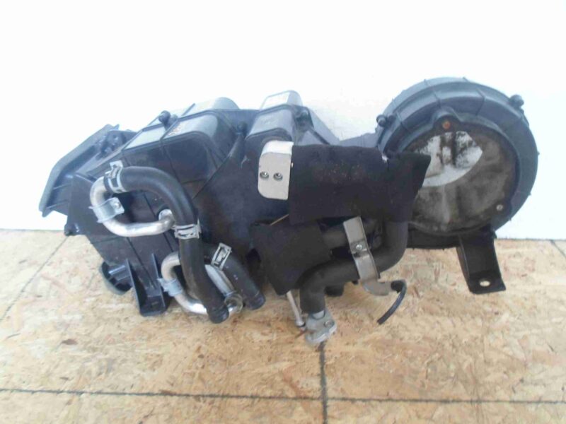 Изображение товара 98085 - 00098085 korpus otopitelya (pechki)