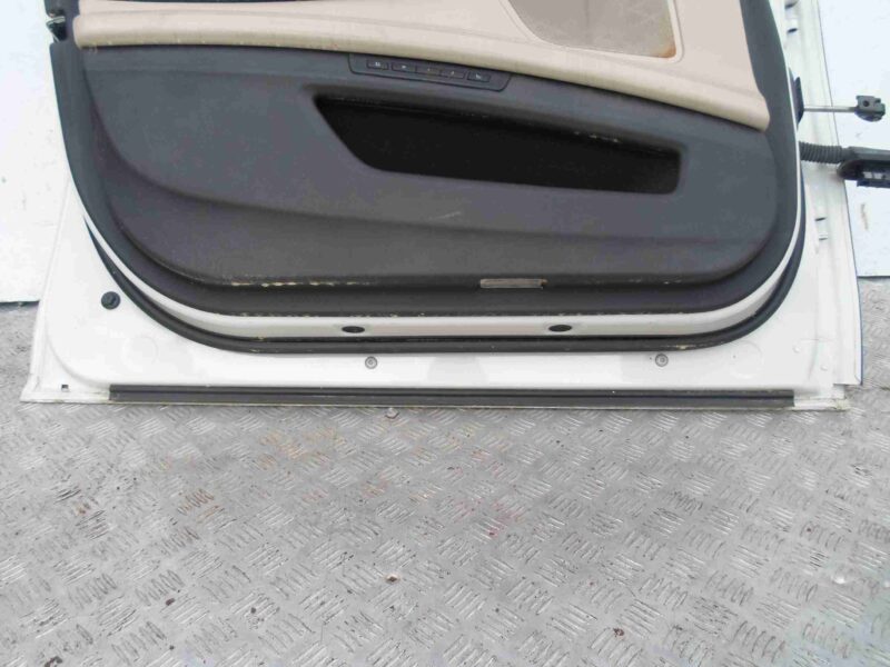 Изображение товара 98344 - 00098344 dver perednyaya levaya