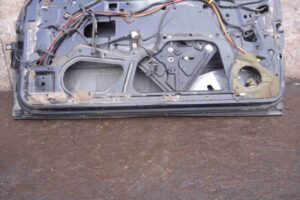 Изображение товара 98404 - 00098404 dver perednyaya pravaya Ford Contour 3