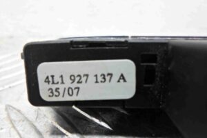 Изображение товара 98457 - 00098457 knopka avarijnoj signalizatsii 1