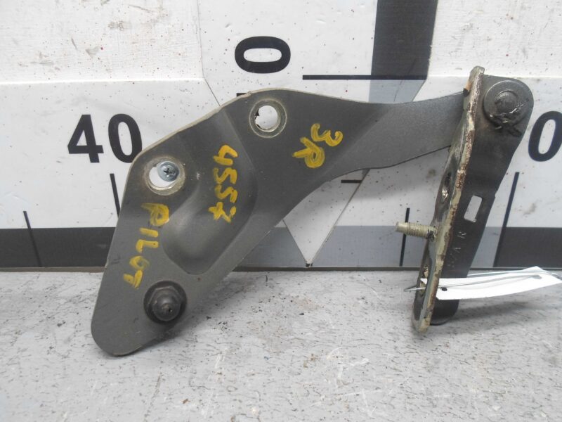 Изображение товара 98699 - 00098699 petlya kryshki bagazhnika