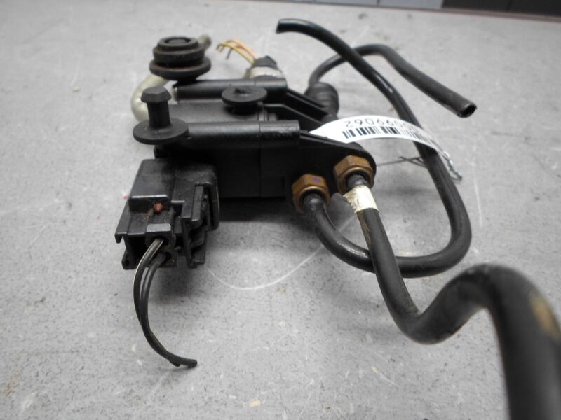 Изображение товара 99062 - 00099062 blok klapanov podveski Audi Q5