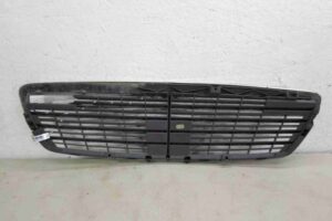 Изображение товара 99155 - 00099155 reshetka radiatora Ford Escape 3