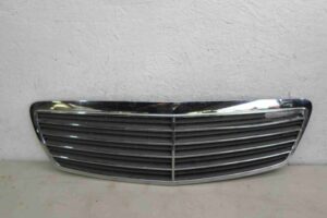 Изображение товара 99155 - 00099155 reshetka radiatora Ford Escape