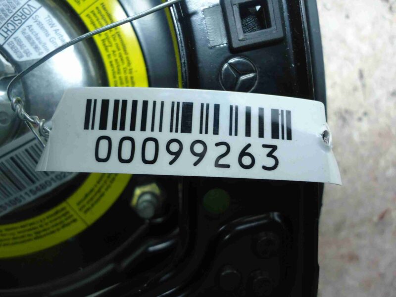 Изображение товара 99263 - 00099263 podushka bezopasnosti voditelya Ford Escape