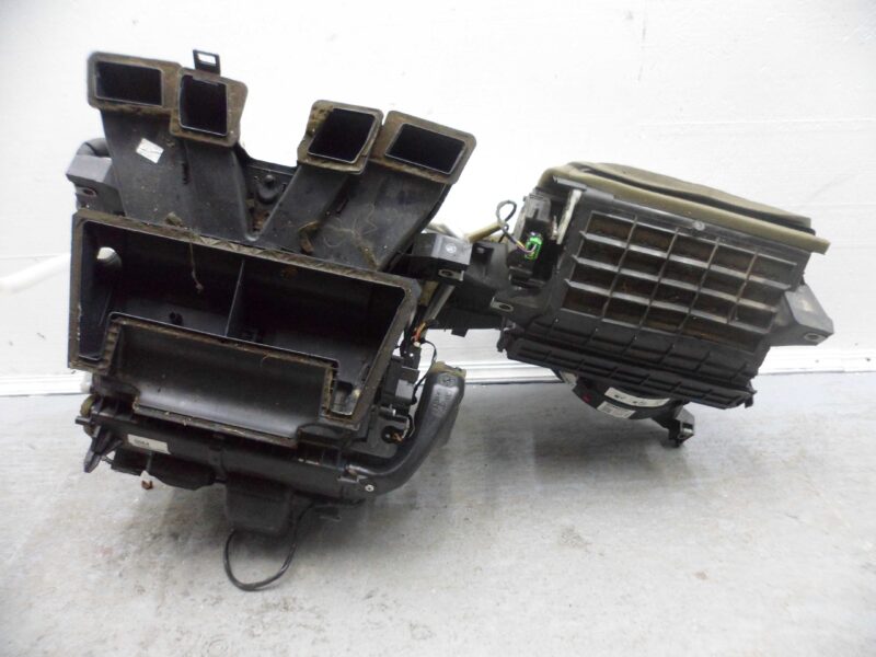 Изображение товара 99420 - 00099420 korpus otopitelya (pechki) Audi Q5