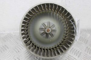 Изображение товара 99567 - 00099567 ventilyator otopitelya (motorchik pechki) Volkswagen Amarok 2