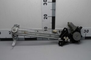 Изображение товара 99694 - 00099694 steklopodemnik zadnij pravyj Renault Sandero 1