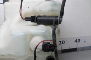 Изображение товара 100087 - 00100087 bachok omyvatelya Audi Q5 1