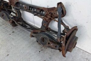 Изображение товара 100327 - 00100327 balka zadnyaya Ford Edge 2