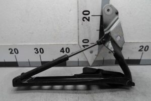 Изображение товара 100341 - 00100341 petlya kapota pravaya 1