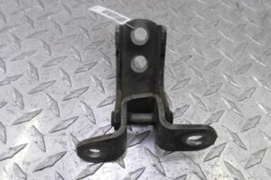 Изображение товара 100359 - 00100359 petlya dveri perednyaya Chevrolet Blazer 1