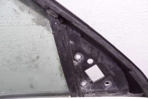 Изображение товара 100402 - 00100402 dver perednyaya pravaya Mercedes A klasse 1