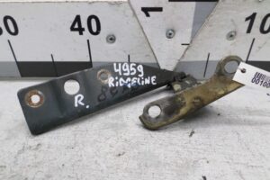 Изображение товара 100488 - 00100488 petlya kapota pravaya Renault Logan