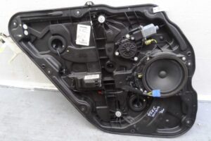 Изображение товара 100535 - 00100535 steklopodemnik zadnij levyj 