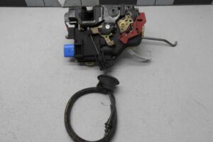 Изображение товара 100571 - 00100571 zamok dveri zadnej levoj 2