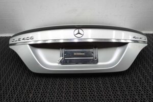 Изображение товара 100592 - 00100592 kryshka bagazhnika 1