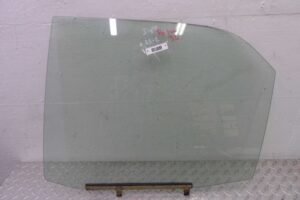 Изображение товара 100597 - 00100597 steklo dveri zadnej levoj BMW 5 Series