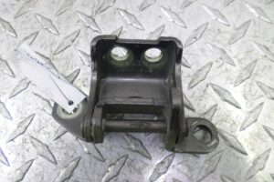 Изображение товара 100612 - 00100612 petlya dveri perednyaya 4