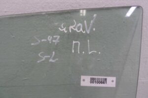 Изображение товара 100661 - 00100661 steklo dveri perednej levoj Peugeot 308 1