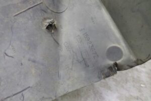 Изображение товара 100738 - 00100738 podkrylok perednij pravyj Pontiac Vibe 1