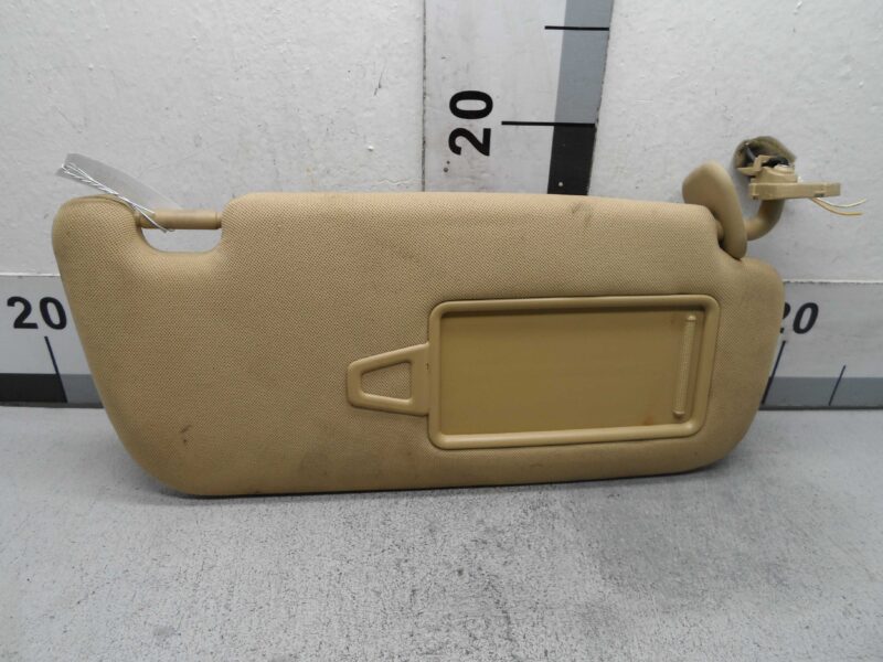 Изображение товара 100901 - 00100901 kozyrek solntsezaschitnyj