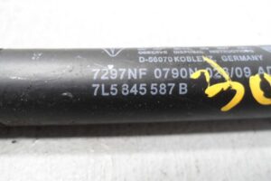 Изображение товара 100910 - 00100910 amortizator kryshki bagazhnika Mercedes A klasse 2