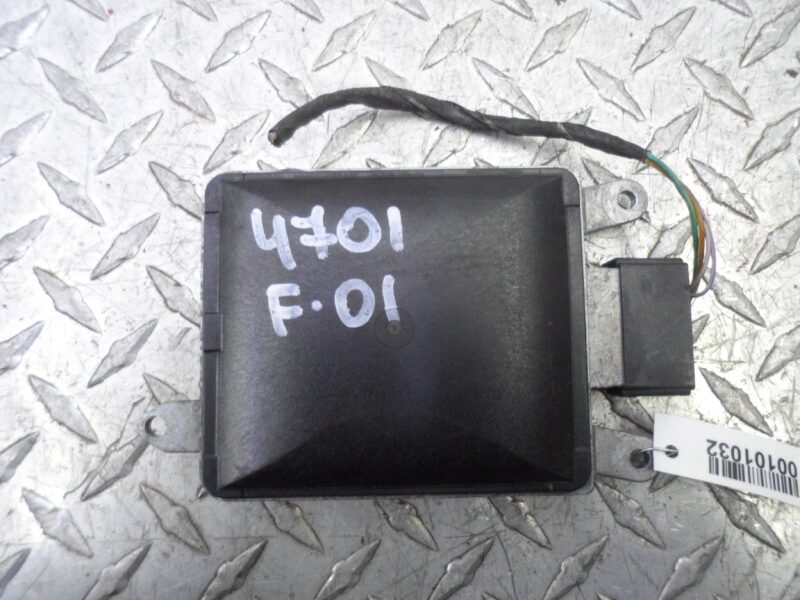 Изображение товара 101032 - 00101032 blok upravleniya assistenta smeny polosy dvizheniya