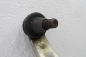 Изображение товара 101119 - 00101119 rychag perednij levyj verkhnij Lexus LS 1