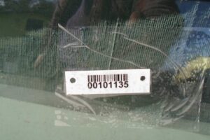 Изображение товара 101135 - 00101135 steklo kuzovnoe pravoe Volvo V50 1