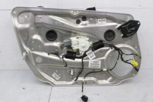 Изображение товара 140132 - 00101330 steklopodemnik perednij levyj Honda Ridgeline