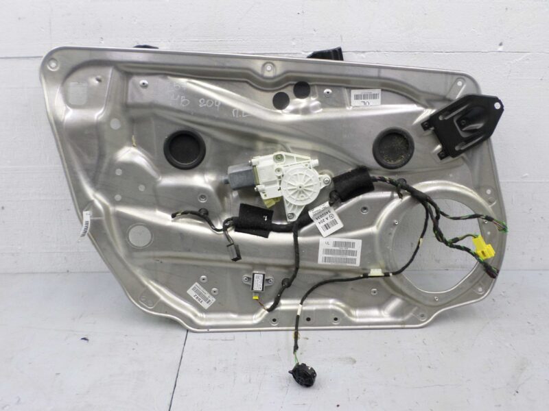 Изображение товара 140132 - 00101330 steklopodemnik perednij levyj Honda Ridgeline