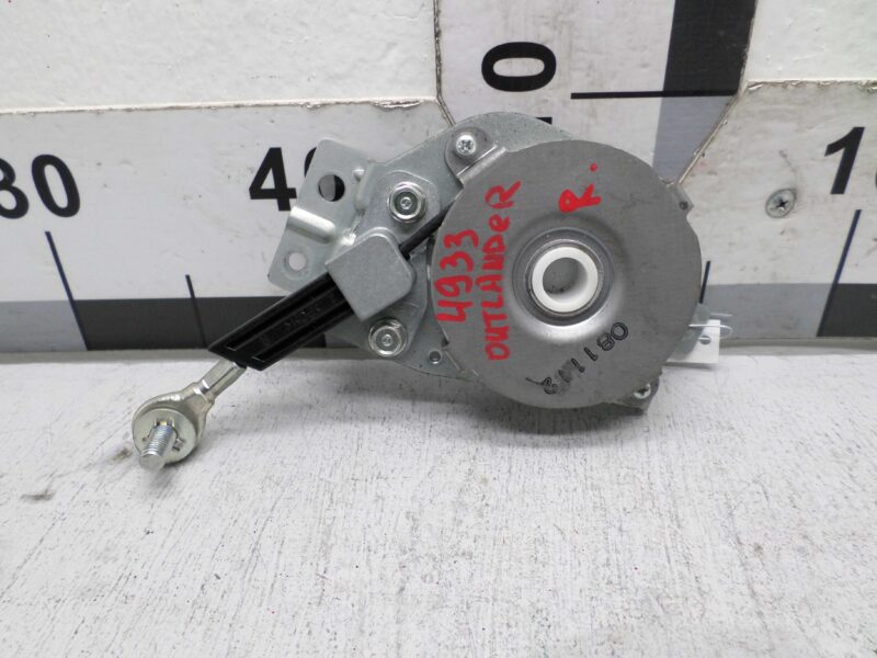 Изображение товара 101342 - 00101342 kryshka bagazhnika