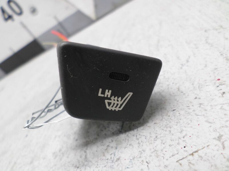 Изображение товара 101368 - 00101368 knopka salona